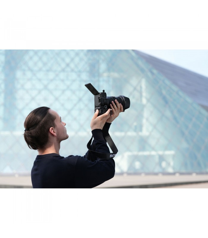 دوربین بدون آینه سونی a7R V - بدنه