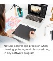 قلم نوری Wacom مدل Intuos Medium Bluetooth - CTL-6100WLKE-N رنگ سبز مغز پستهای