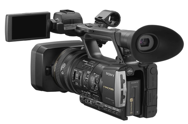 دوربین فیلم برداری سونی NXDCAM از نمای پشت