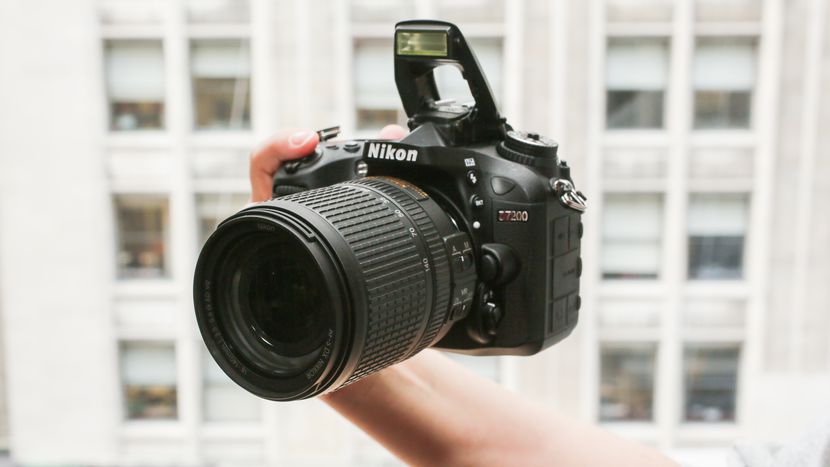 دوربین Nikon D7200 vs Canon 80D