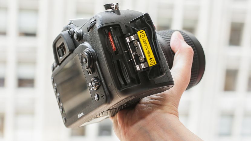 مزیت‌های Nikon D7200 به Canon 80D