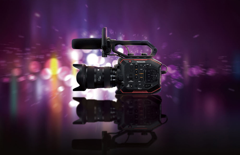 پاناسونیک EVA1