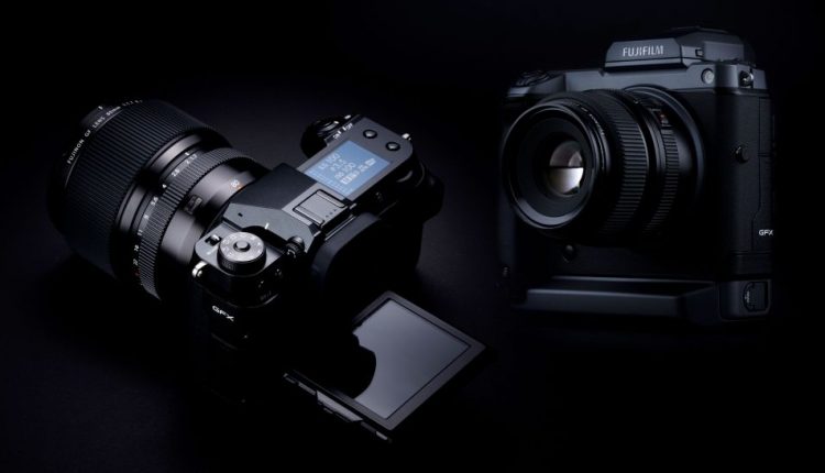 مقایسه فوجیفیلم GFX 100S و GFX 100