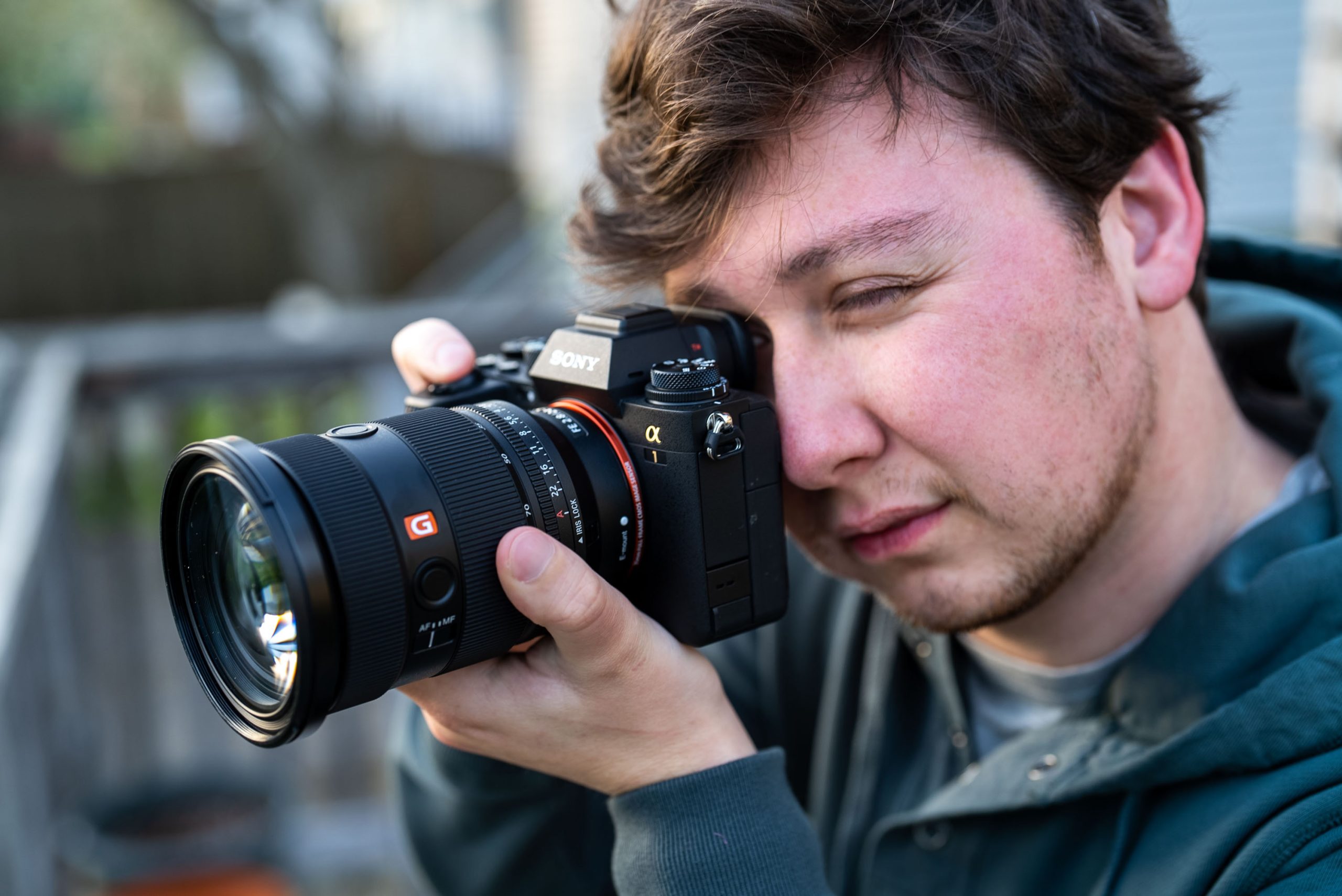 لنز 24-70 GM II بر روی دوربین