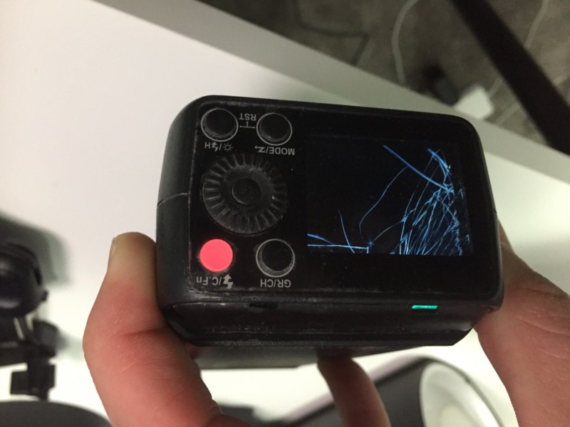 نمایشگر بدون محافظ