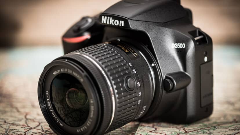 دوربین نیکون D3500