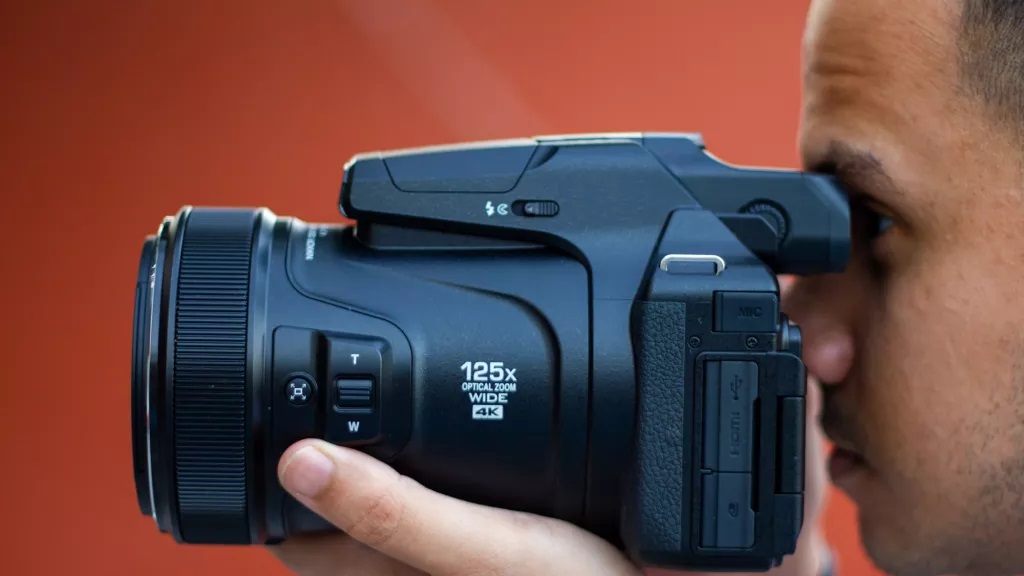 دوربین P1000 نیکون