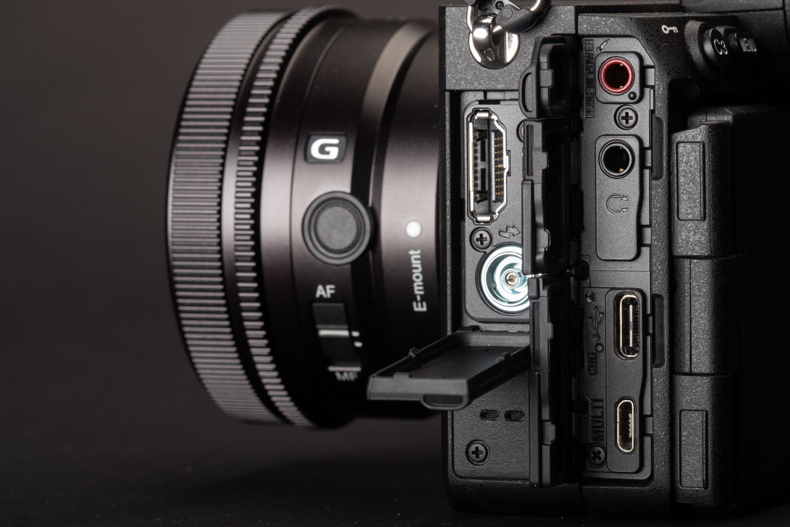 پورت‌های دوربین a7R V