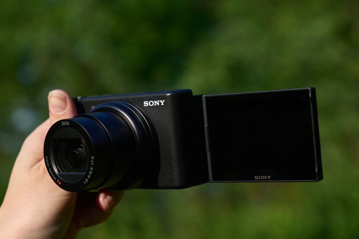 دوربین Sony ZV-1 Mark II