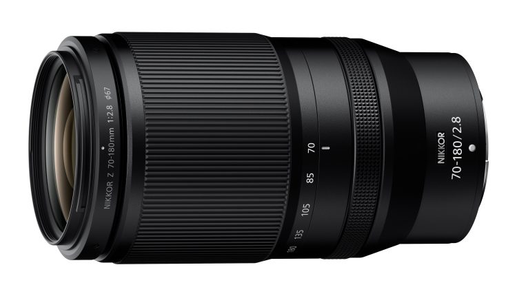 لنز ۱۸۰-۷۰ میلی‌متری نیکون
