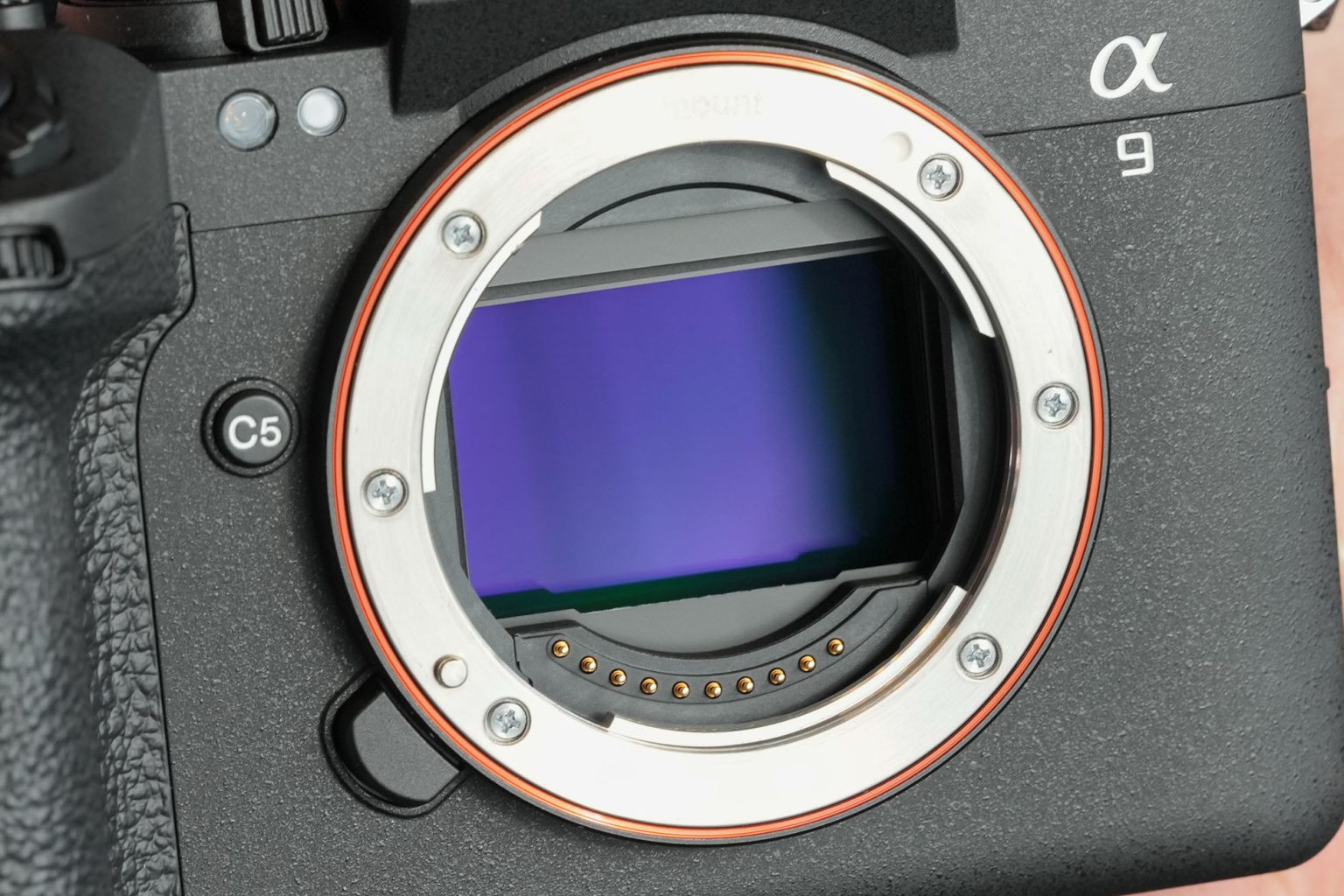 دوربین a9 III سونی، اولین دوربین فول فریم بدون آینه گلوبال شاتر