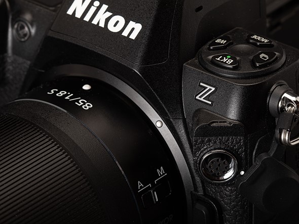 دوربین نیکون Z8