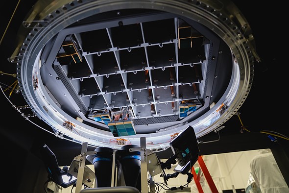 بزرگ‌ترین دوربین جهان