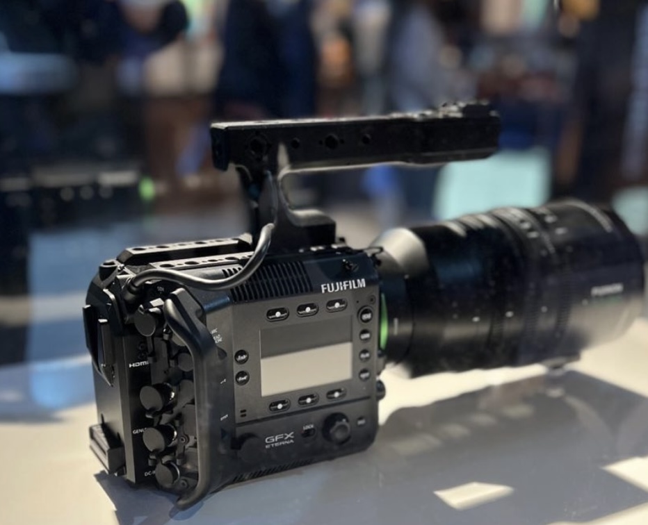 دوربین Fujifilm GFX ETERNA