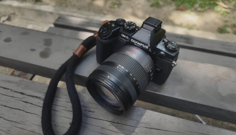 بررسی کوتاه لنز سوپرزوم پاناسونیک ۱۴۰-۱۴