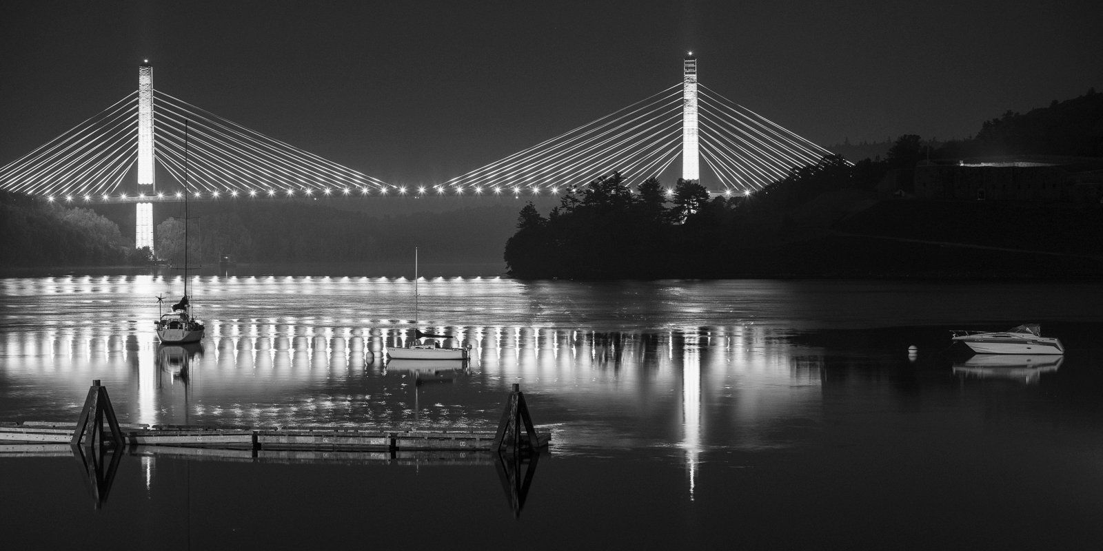 Hasselblad XCD 90mm f/2.5 V @ f/4, 0.7s, ISO 3200