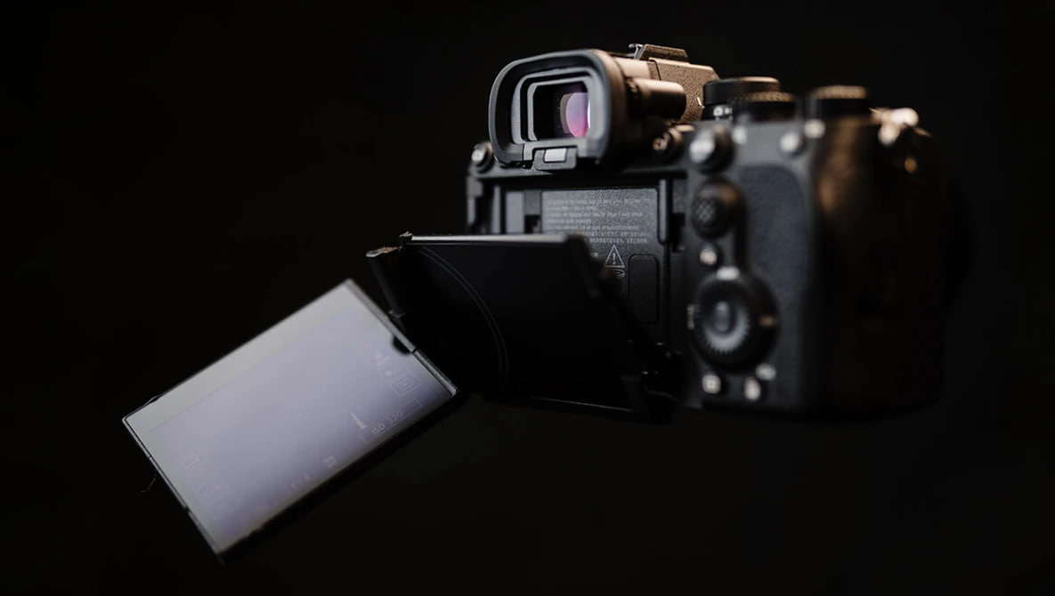 بررسی Sony a7R VI؛ فول‌فریم ۶۶.۸ مگاپیکسلی جدید سونی
