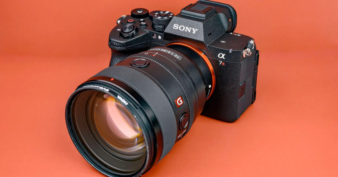 بررسی Sony a7R VI؛ فول‌فریم ۶۶.۸ مگاپیکسلی جدید سونی