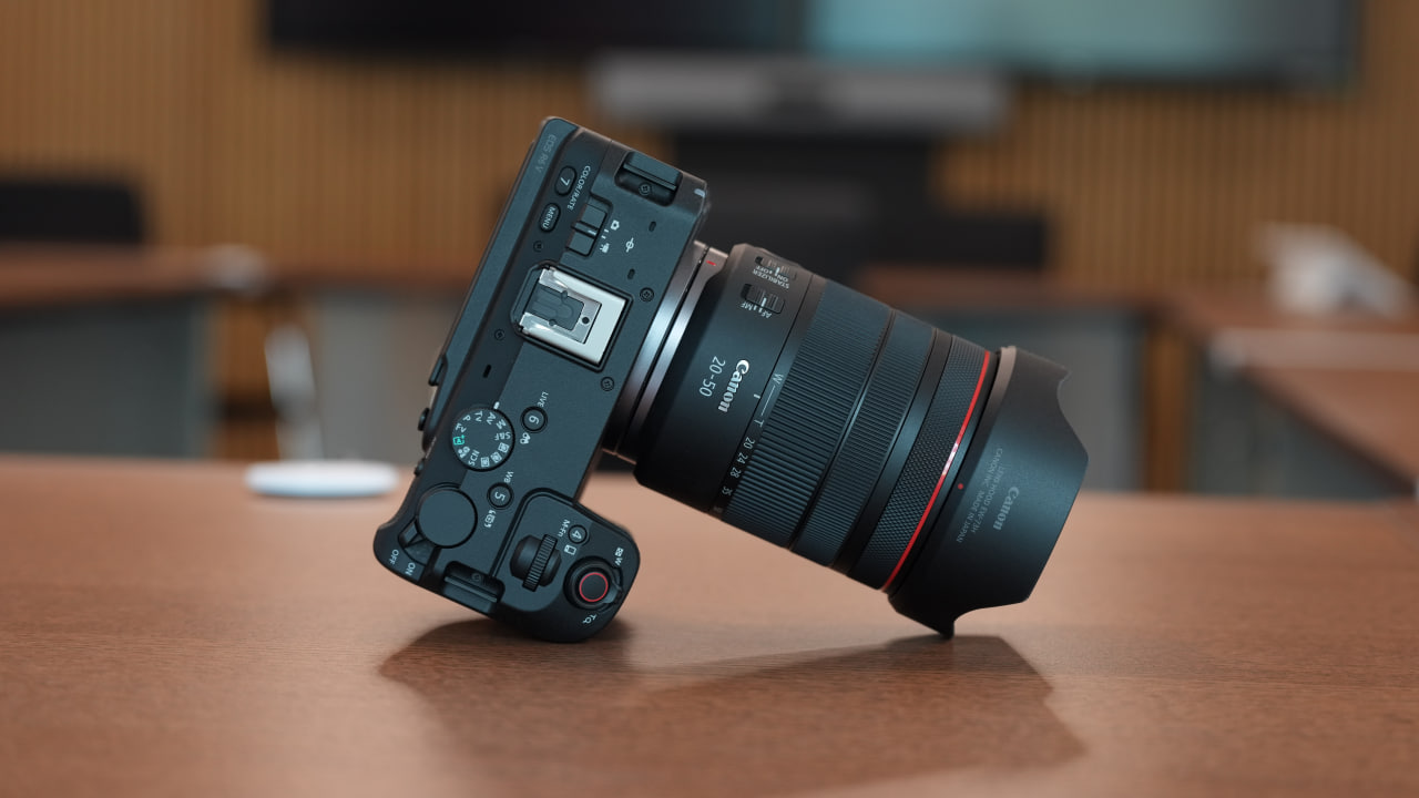 لنز Canon RF20-50mm F4 L IS USM PZ