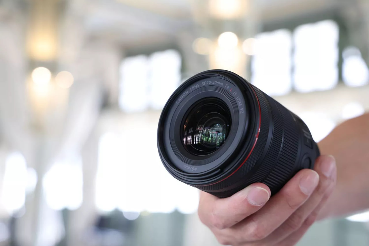 لنز Canon RF20-50mm F4 L IS USM PZ