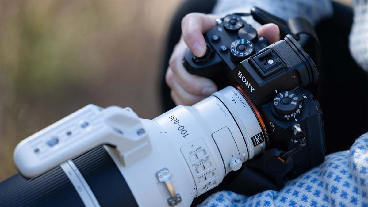 لنز Sony FE 100-400mm F4.5 GM OSS